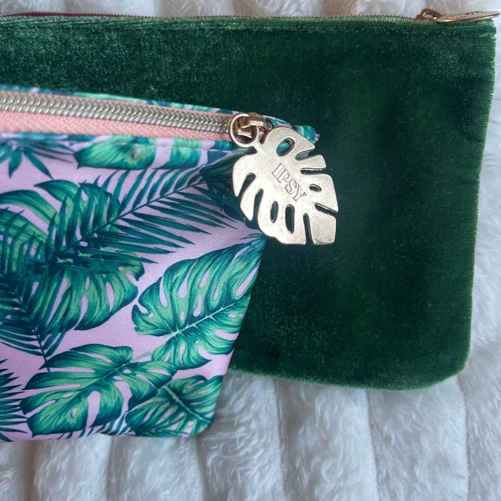 Ipsy makeup bags bundle - Picture 2 of 5